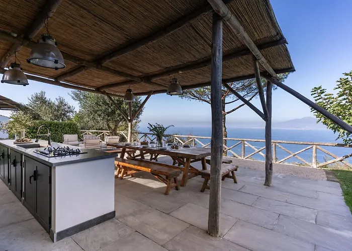 Giulia Boutique Views Pool And Guest Services By Feeling Italy * Σορέντο