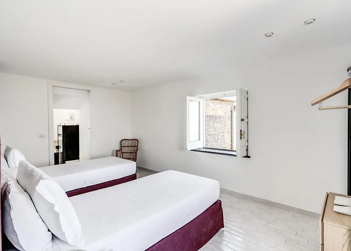 Giulia Boutique Views Pool And Guest Services By Feeling Italy Βίλα