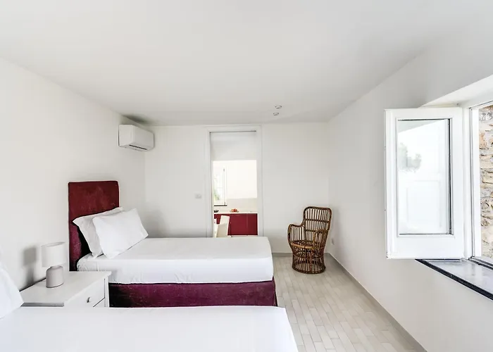 Giulia Boutique Views Pool And Guest Services By Feeling Italy