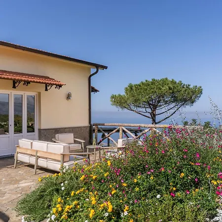 Villa Giulia With Heated Infinity Pool & Sea View Villa By Feeling Italy