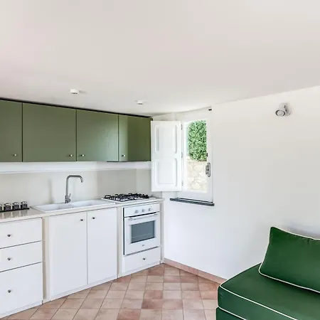 Giulia Boutique Views Pool And Guest Services By Feeling Italy Villa