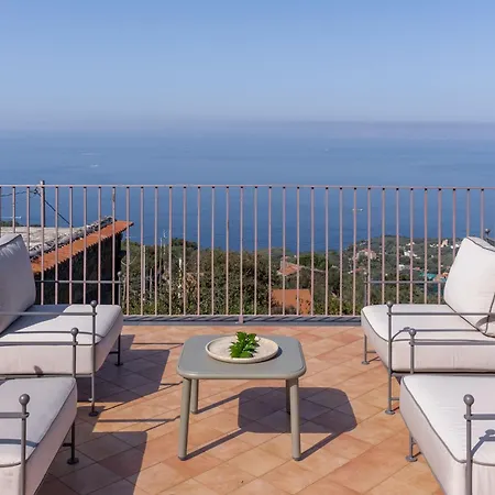 Vila Villa Giulia With Heated Infinity Pool & Sea View Villa By Feeling Italy *