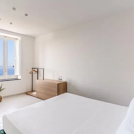 Giulia Boutique Views Pool And Guest Services * Sorrent