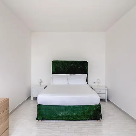 Villa Giulia Boutique Views Pool And Guest Services By Feeling Italy *