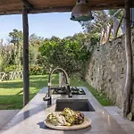 Giulia Boutique Views Pool And Guest Services By Feeling Italy Península Sorrentina