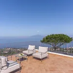 Giulia Boutique Views Pool And Guest Services By Feeling Italy Villa Península Sorrentina
