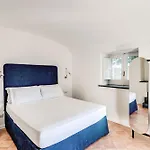 Giulia Boutique Views Pool And Guest Services By Feeling Italy Villa